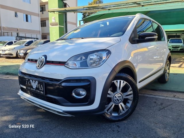 //www.autoline.com.br/carro/volkswagen/cross-up-10-tsi-12v-flex-4p-turbo-manual/2018/sorocaba-sp/24748228