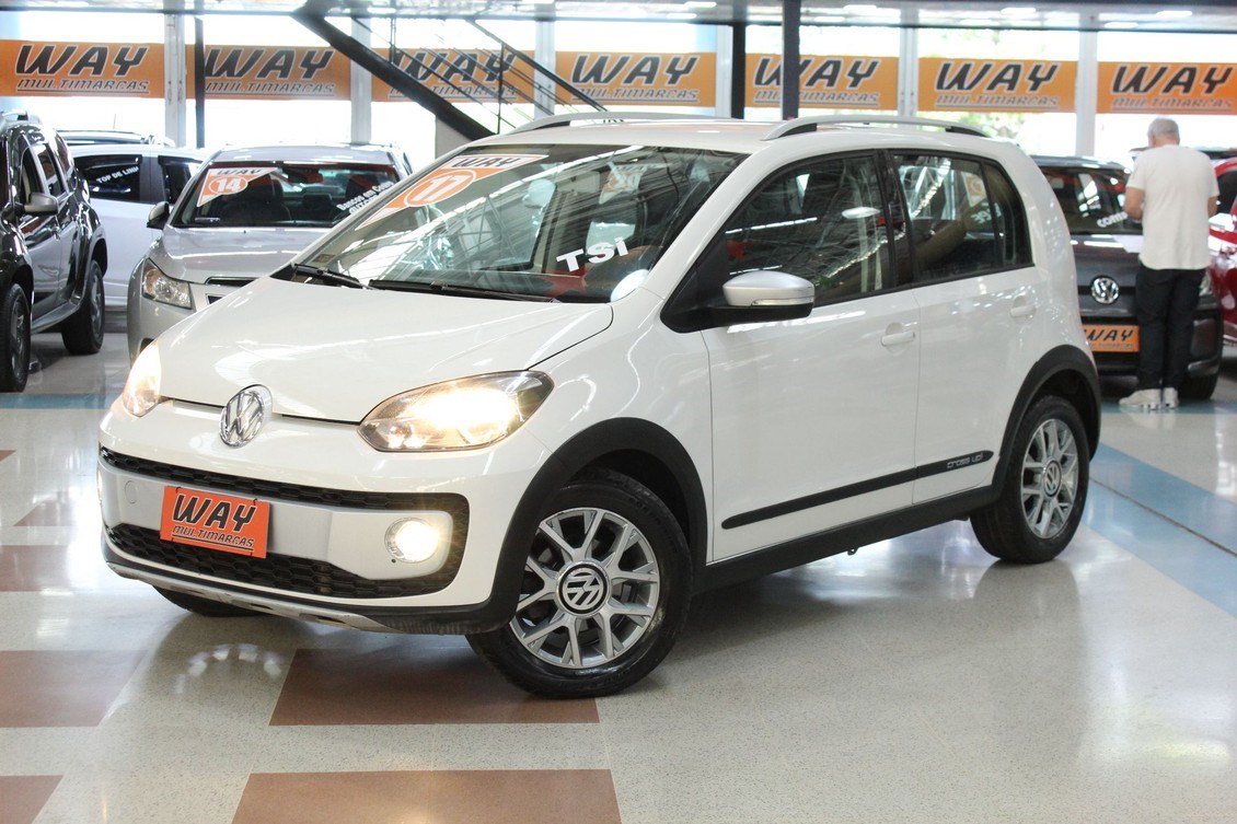 //www.autoline.com.br/carro/volkswagen/cross-up-10-tsi-12v-flex-4p-turbo-manual/2017/santo-andre-sp/24791357