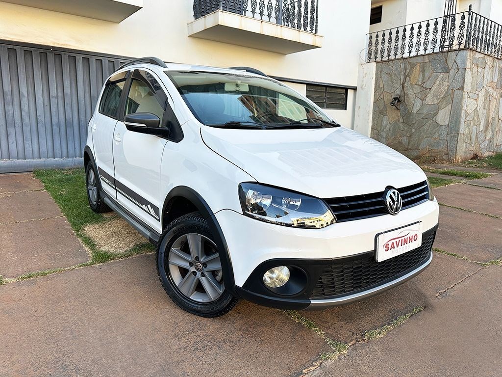 //www.autoline.com.br/carro/volkswagen/crossfox-16-8v-flex-4p-manual/2012/ribeirao-preto-sp/24230771