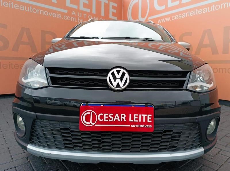//www.autoline.com.br/carro/volkswagen/crossfox-16-8v-flex-4p-i-motion/2014/curitiba-pr/24931828