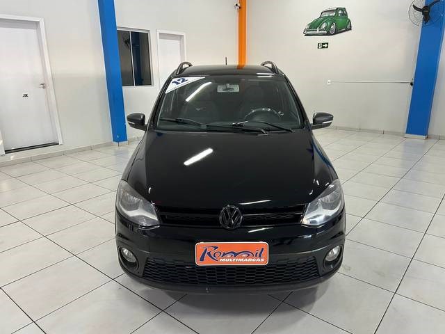 //www.autoline.com.br/carro/volkswagen/crossfox-16-8v-flex-4p-manual/2012/medianeira-pr/24987686