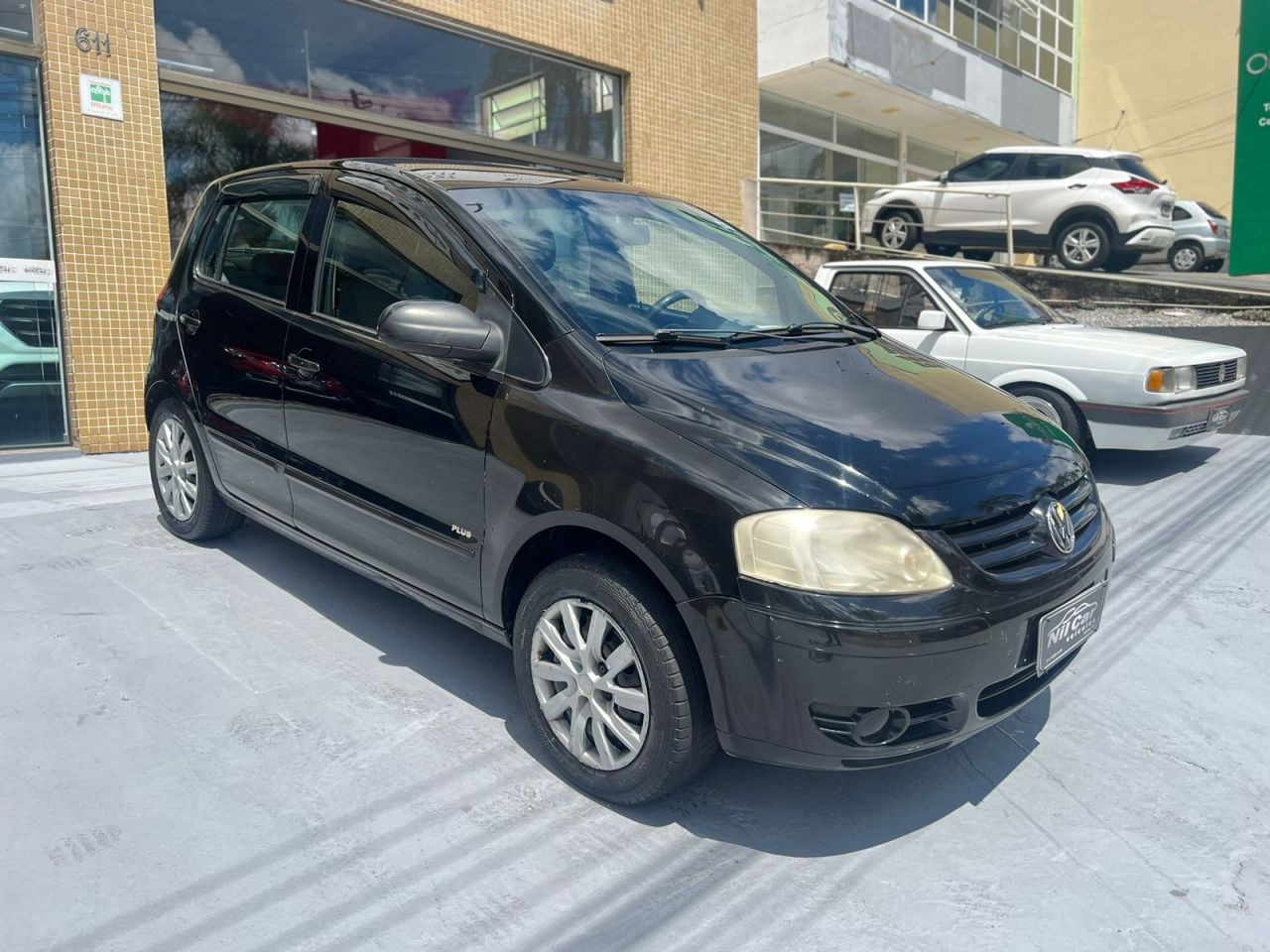 //www.autoline.com.br/carro/volkswagen/fox-16-plus-8v-flex-4p-manual/2006/itatiba-sp/22880213