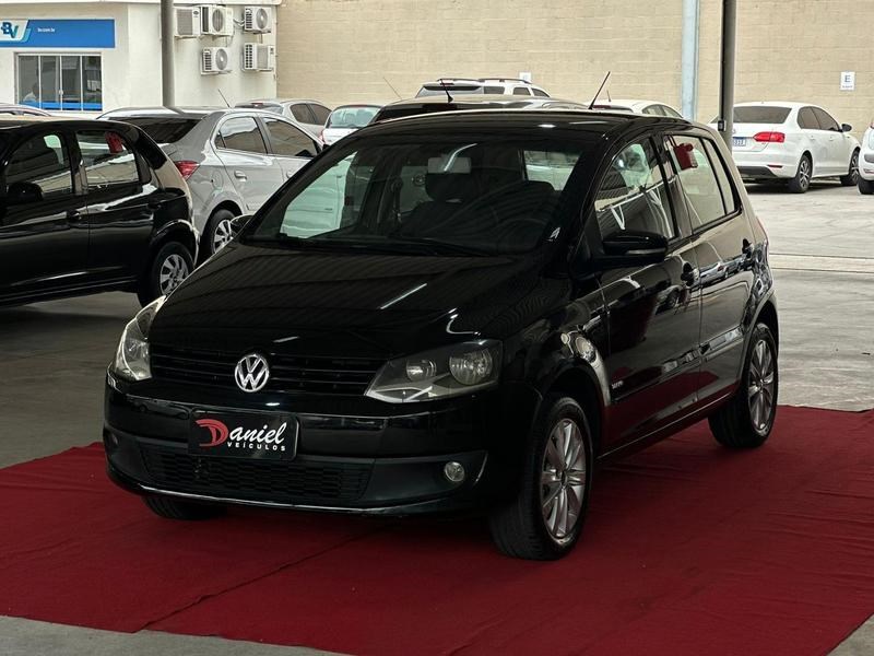 //www.autoline.com.br/carro/volkswagen/fox-16-8v-flex-4p-manual/2013/serra-es/23940022