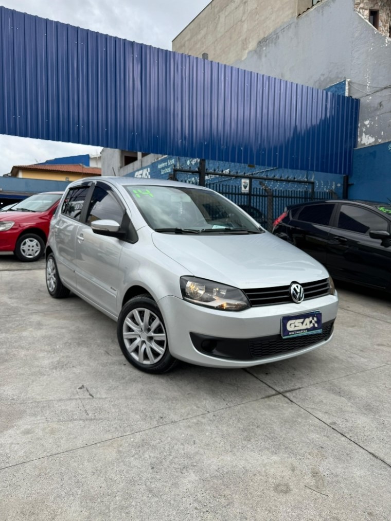 //www.autoline.com.br/carro/volkswagen/fox-10-tec-8v-flex-4p-manual/2014/sorocaba-sp/24041626