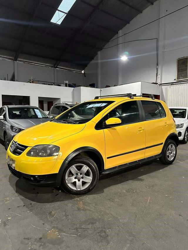 //www.autoline.com.br/carro/volkswagen/fox-10-sunrise-8v-flex-4p-manual/2010/imperatriz-ma/24236731