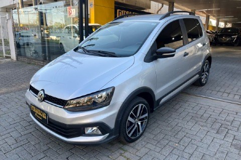 //www.autoline.com.br/carro/volkswagen/fox-16-xtreme-8v-flex-4p-manual/2020/curitiba-pr/24330992