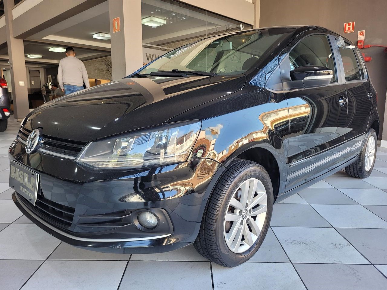 //www.autoline.com.br/carro/volkswagen/fox-16-connect-8v-flex-4p-manual/2019/sao-paulo-sp/24442916