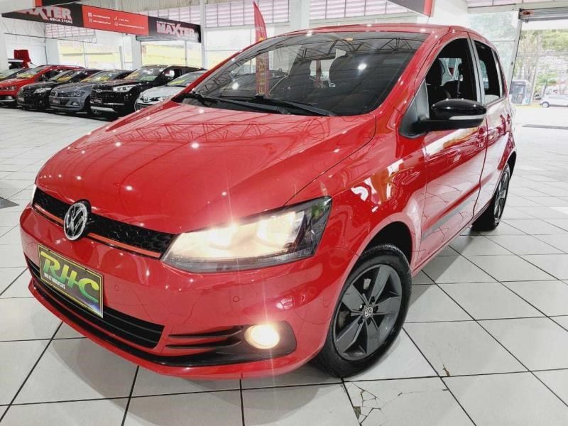 //www.autoline.com.br/carro/volkswagen/fox-10-comfortline-12v-flex-4p-manual/2017/sao-paulo-sp/24520048