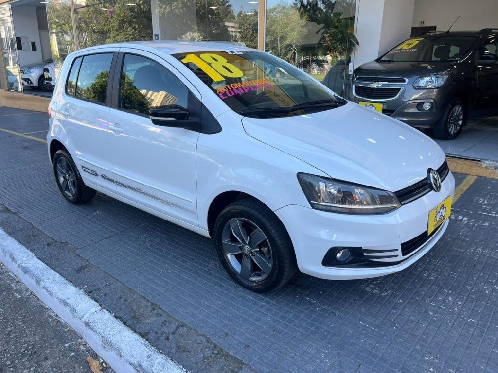 //www.autoline.com.br/carro/volkswagen/fox-16-connect-8v-flex-4p-i-motion/2018/sao-bernardo-do-campo-sp/24552574