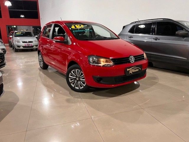 //www.autoline.com.br/carro/volkswagen/fox-10-tec-8v-flex-4p-manual/2013/sao-paulo-sp/24659194