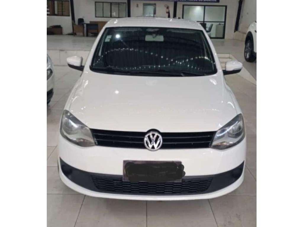 //www.autoline.com.br/carro/volkswagen/fox-10-tec-8v-flex-4p-manual/2014/rio-de-janeiro-rj/24679219
