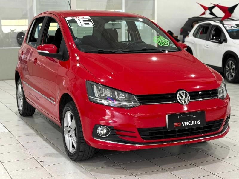 //www.autoline.com.br/carro/volkswagen/fox-16-highline-16v-flex-4p-manual/2016/sao-paulo-sp/24725394