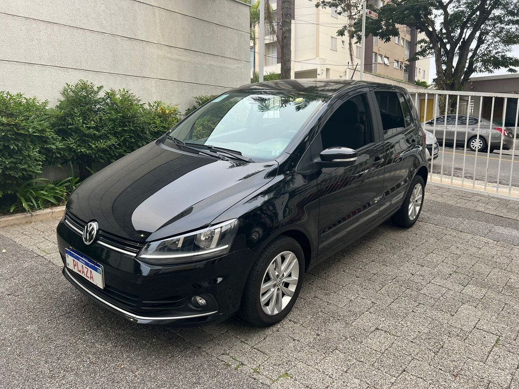 //www.autoline.com.br/carro/volkswagen/fox-16-connect-8v-flex-4p-i-motion/2019/sao-paulo-sp/24736129