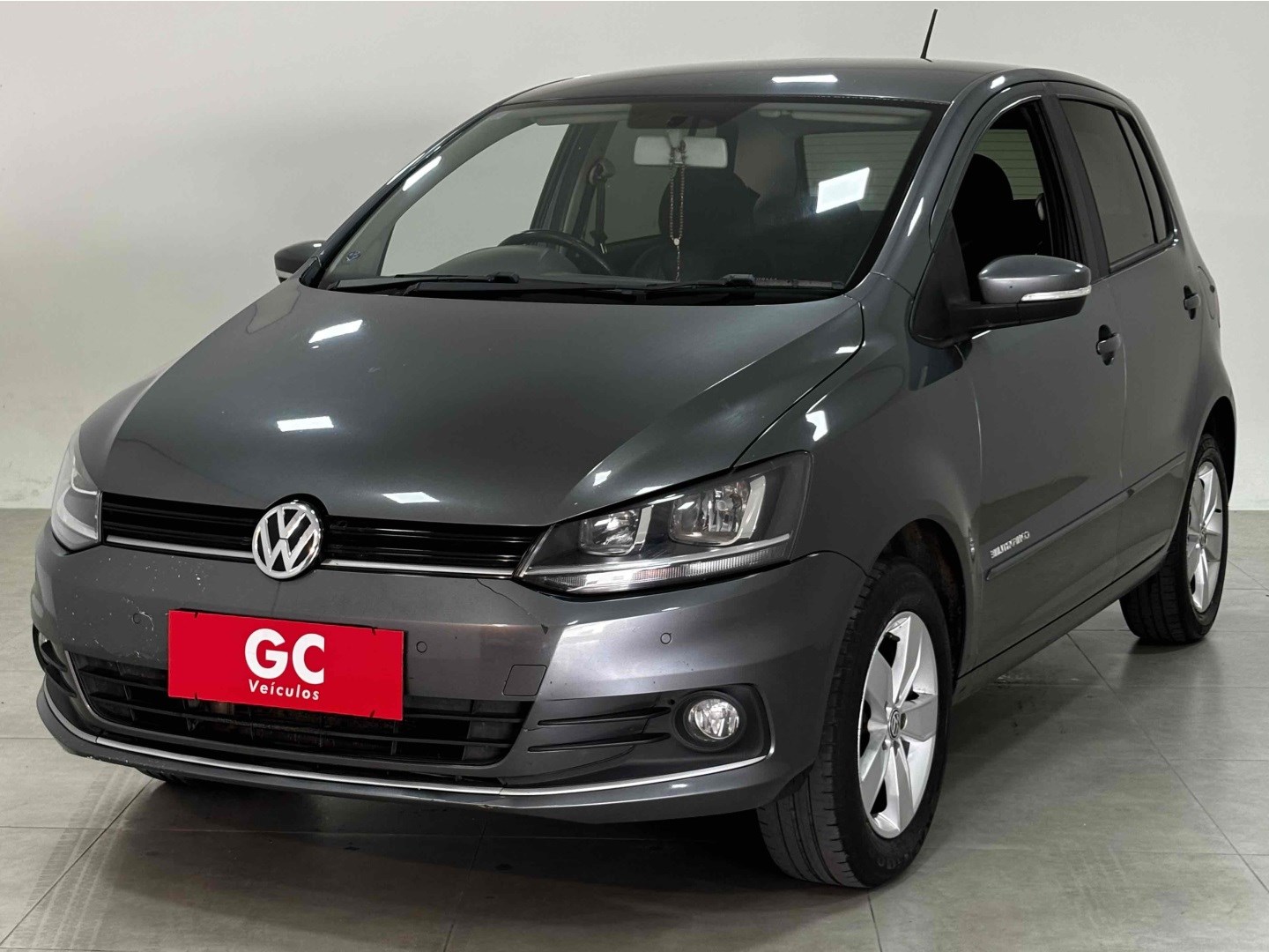 //www.autoline.com.br/carro/volkswagen/fox-16-connect-8v-flex-4p-i-motion/2018/sorocaba-sp/24835837