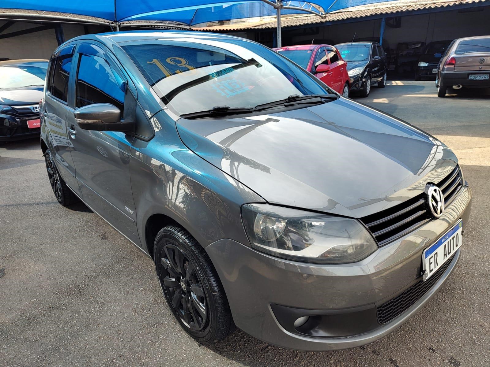 //www.autoline.com.br/carro/volkswagen/fox-16-8v-flex-4p-manual/2013/sao-paulo-sp/24847130