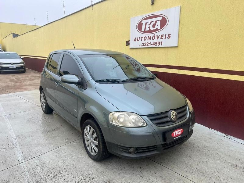 //www.autoline.com.br/carro/volkswagen/fox-10-trend-8v-flex-4p-manual/2010/campo-grande-ms/24897872
