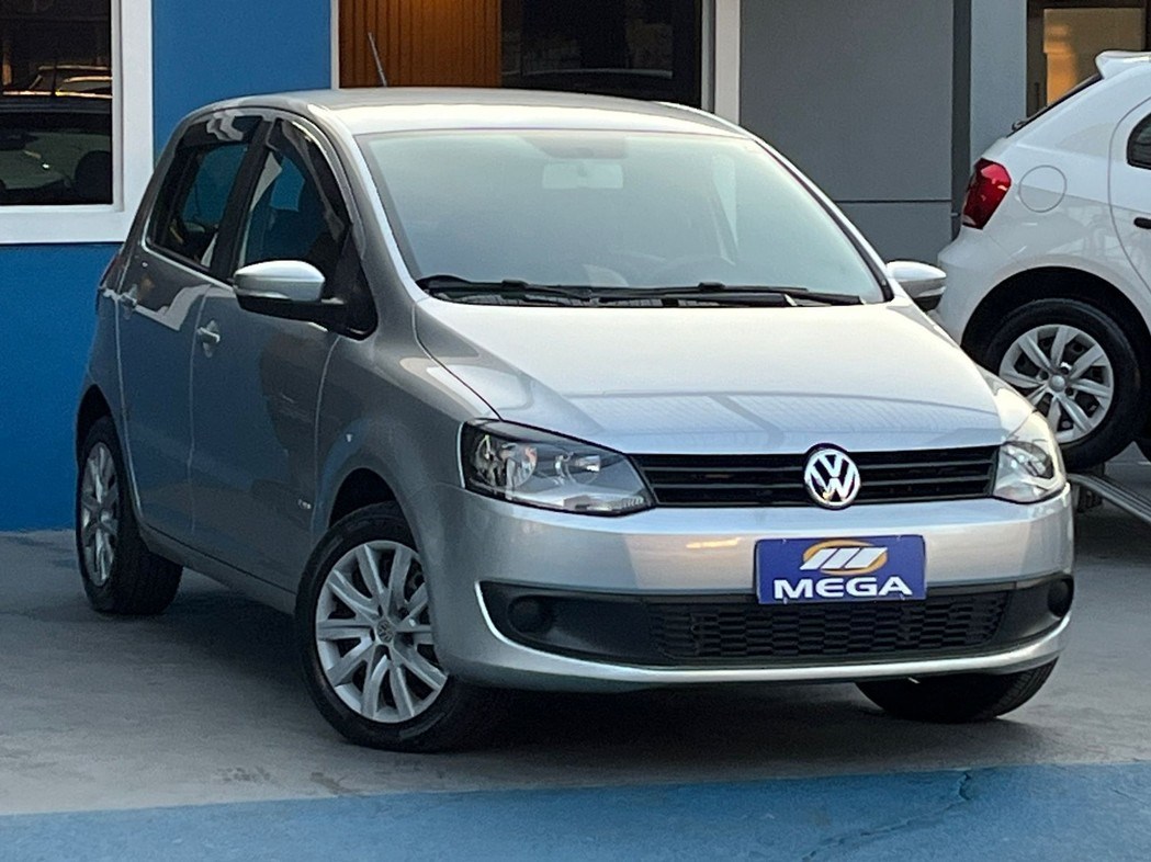 //www.autoline.com.br/carro/volkswagen/fox-16-8v-flex-4p-i-motion/2013/sorocaba-sp/24909964