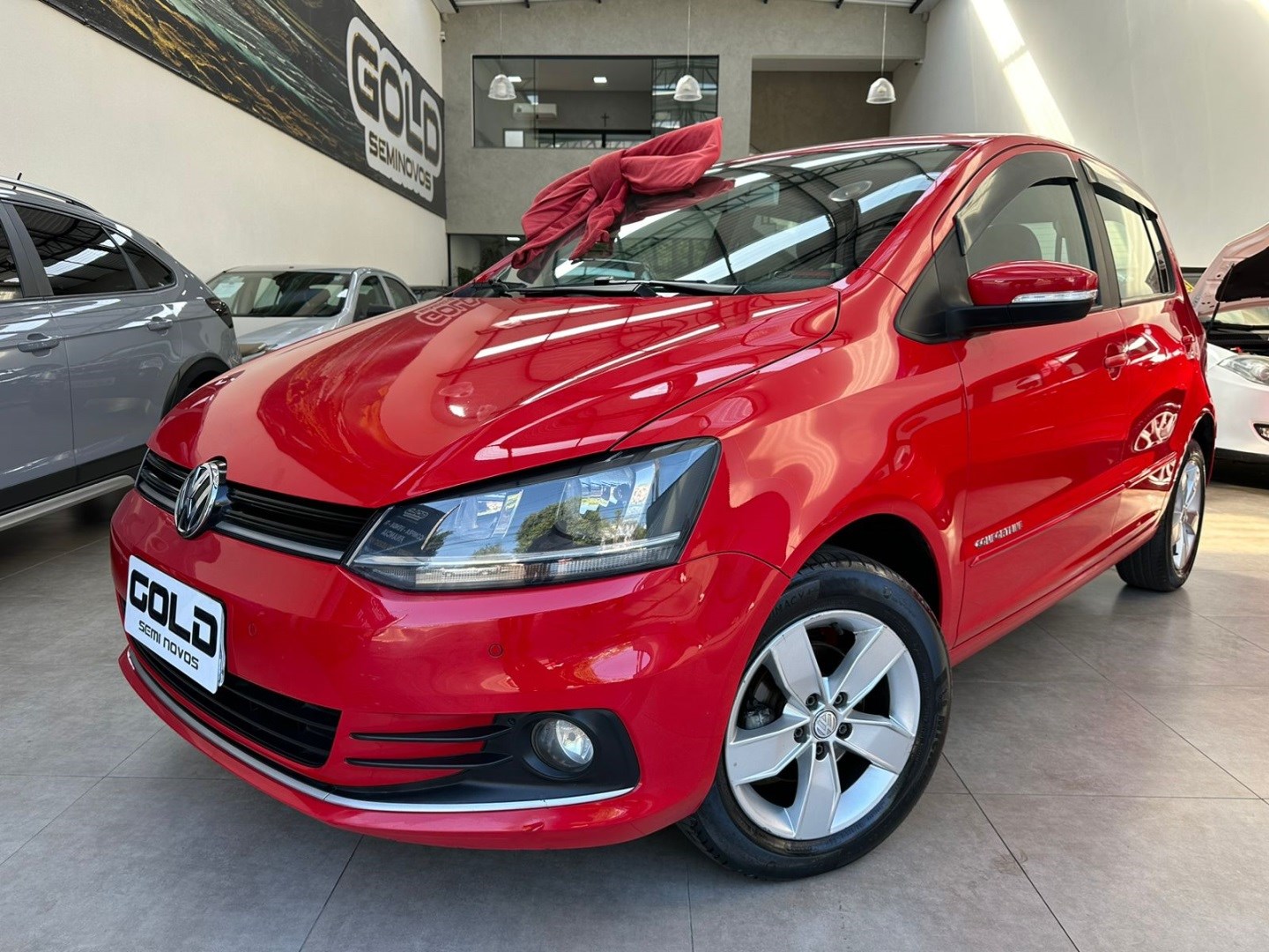 //www.autoline.com.br/carro/volkswagen/fox-16-comfortline-8v-flex-4p-manual/2017/campinas-sp/24917493