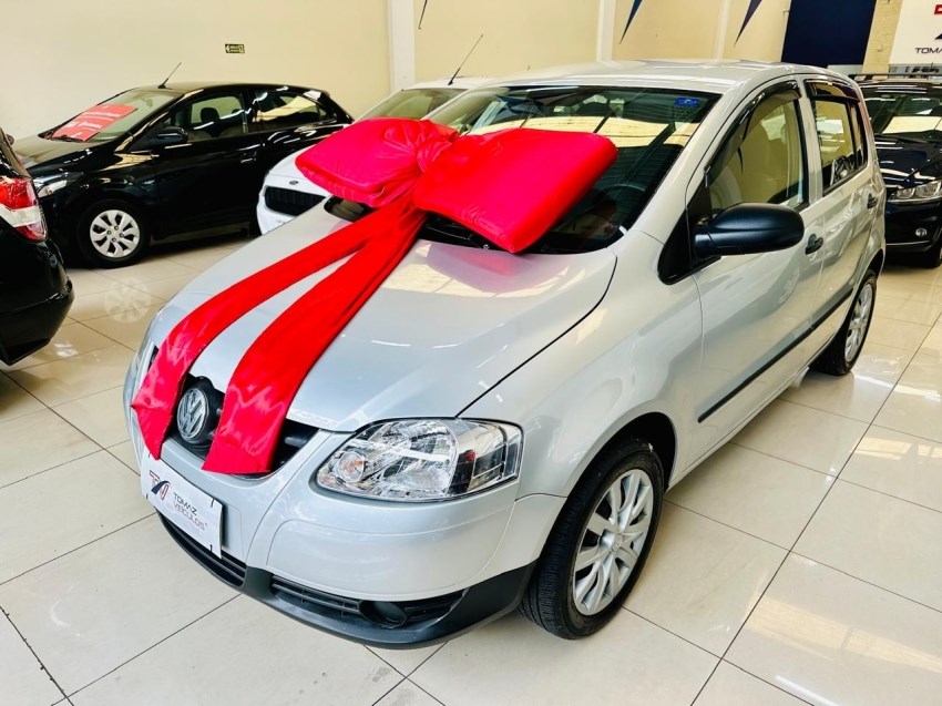 //www.autoline.com.br/carro/volkswagen/fox-10-plus-8v-flex-4p-manual/2009/campinas-sp/25012075