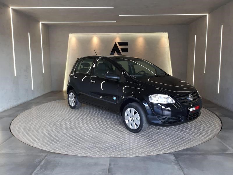 //www.autoline.com.br/carro/volkswagen/fox-16-route-8v-flex-4p-manual/2009/brasilia-df/25022894