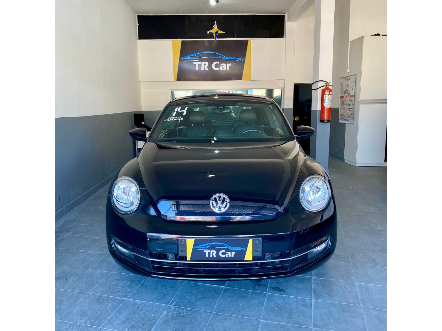 //www.autoline.com.br/carro/volkswagen/fusca-20-hatch-tsi-16v-gasolina-2p-turbo-dsg/2014/rio-de-janeiro-rj/24529289