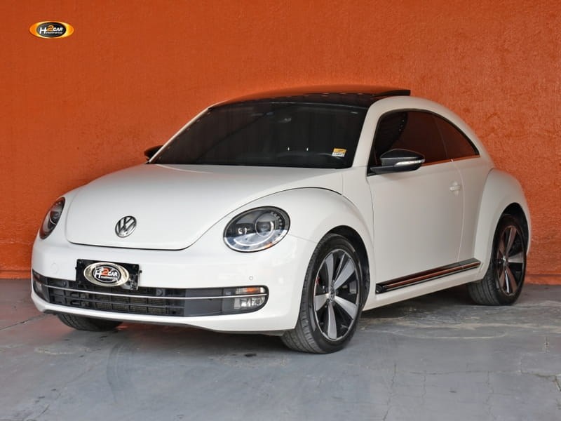 //www.autoline.com.br/carro/volkswagen/fusca-20-hatch-tsi-16v-gasolina-2p-turbo-dsg/2013/curitiba-pr/24867615