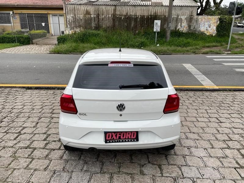 //www.autoline.com.br/carro/volkswagen/gol-10-12v-flex-4p-manual/2023/curitiba-pr/23674307