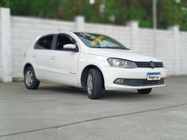 //www.autoline.com.br/carro/volkswagen/gol-16-comfortline-8v-flex-4p-manual/2015/sao-jose-dos-campos-sp/23817924
