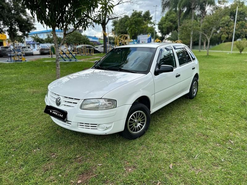 //www.autoline.com.br/carro/volkswagen/gol-10-8v-flex-4p-manual/2013/sao-jose-dos-campos-sp/23864384