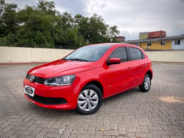 //www.autoline.com.br/carro/volkswagen/gol-16-8v-flex-4p-manual/2014/palhoca-sc/23870922