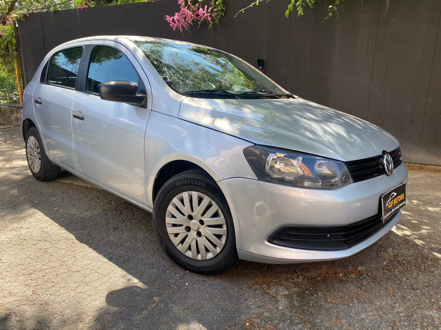 //www.autoline.com.br/carro/volkswagen/gol-10-tec-trendline-8v-flex-4p-manual/2016/rio-de-janeiro-rj/24022080
