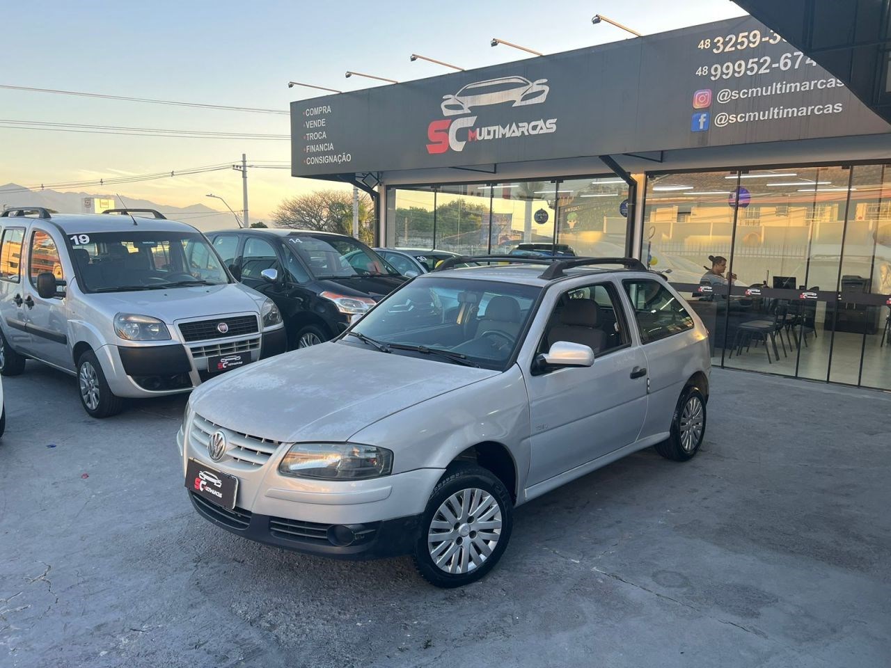 //www.autoline.com.br/carro/volkswagen/gol-10-8v-flex-2p-manual/2009/florianopolis-sc/24202618
