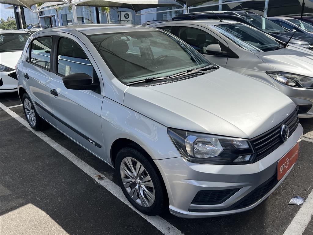 //www.autoline.com.br/carro/volkswagen/gol-16-8v-flex-4p-manual/2021/salvador-ba/24668243
