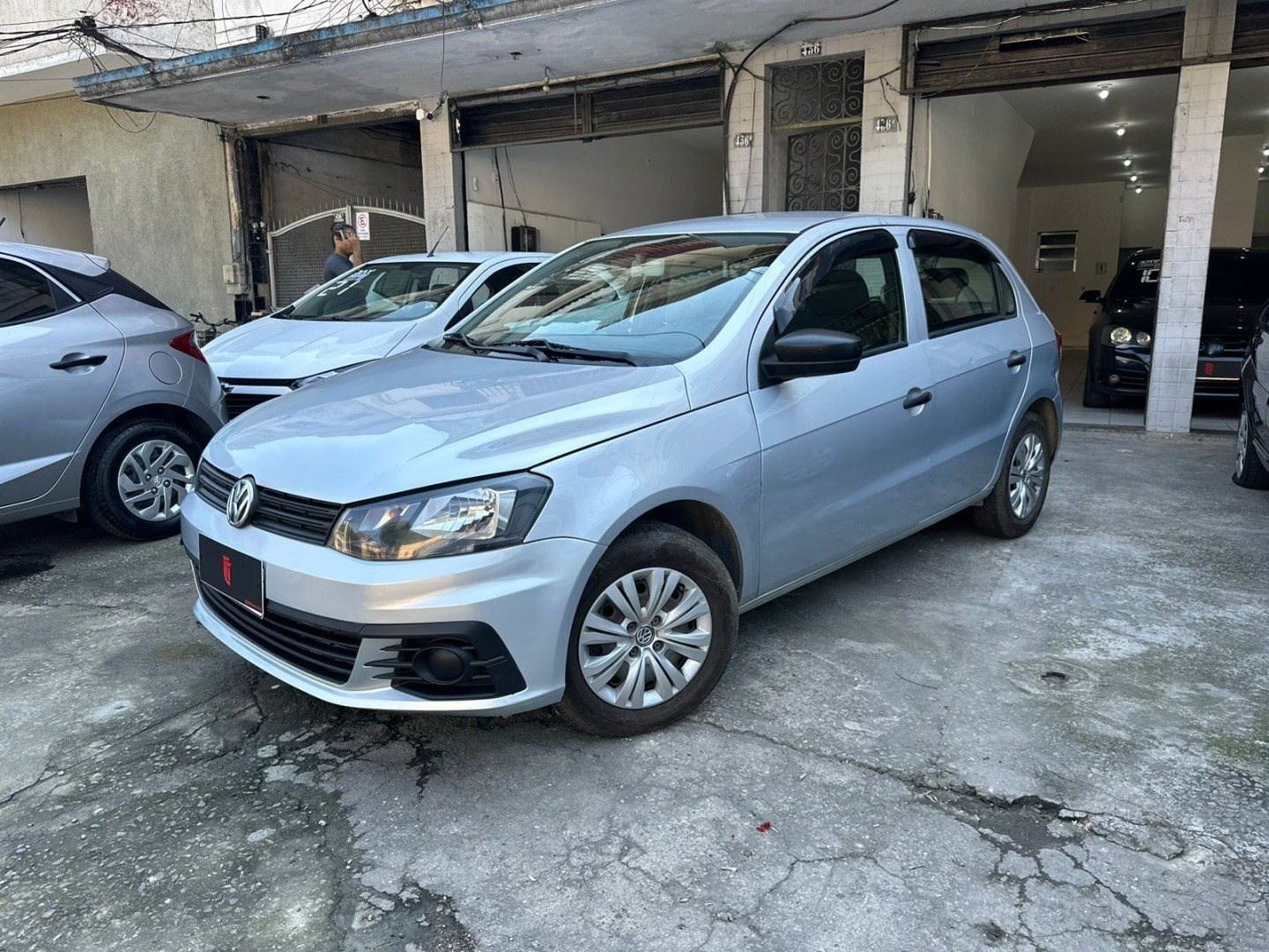 //www.autoline.com.br/carro/volkswagen/gol-16-trendline-8v-flex-4p-manual/2018/rio-de-janeiro-rj/24806563