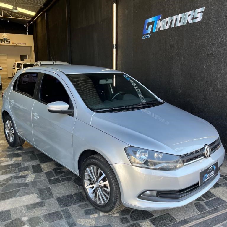 //www.autoline.com.br/carro/volkswagen/gol-10-tec-rock-in-rio-8v-flex-4p-manual/2016/uberlandia-mg/24869777