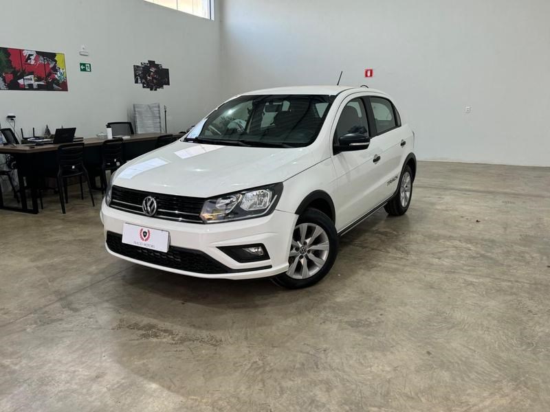 //www.autoline.com.br/carro/volkswagen/gol-10-track-12v-flex-4p-manual/2017/uberlandia-mg/24880310