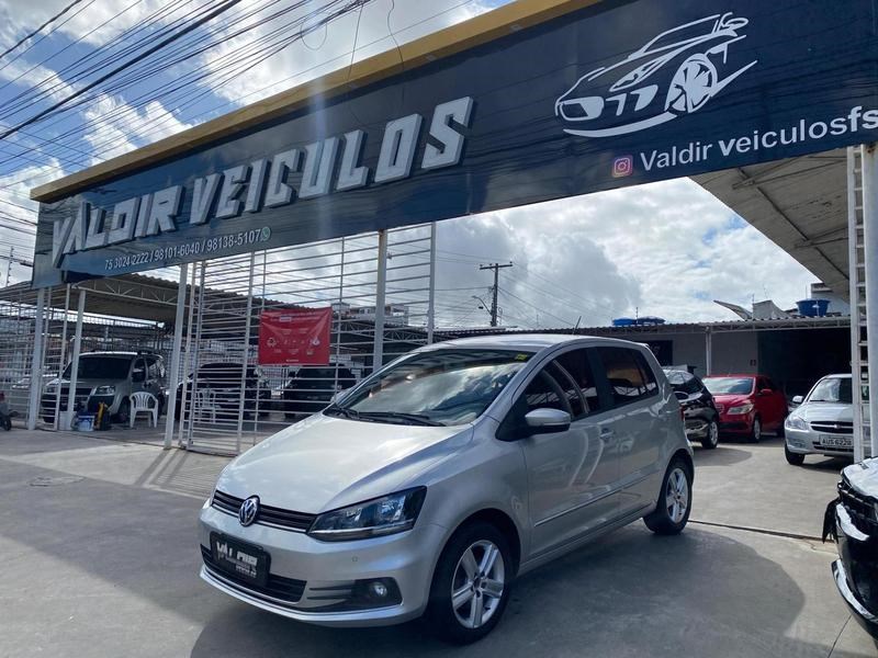 //www.autoline.com.br/carro/volkswagen/gol-16-comfortline-8v-flex-4p-i-motion/2016/feira-de-santana-ba/24907582