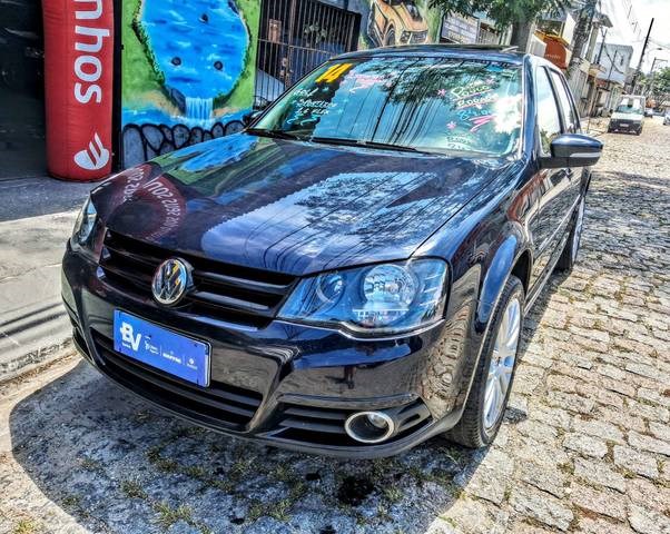 //www.autoline.com.br/carro/volkswagen/golf-16-sportline-8v-flex-4p-manual/2014/suzano-sp/22784374