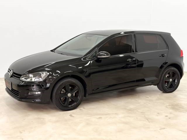 //www.autoline.com.br/carro/volkswagen/golf-10-tsi-comfortline-12v-flex-4p-turbo-manual/2017/caxias-do-sul-rs/23737667