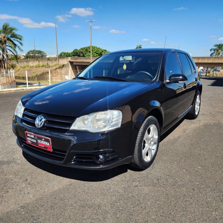 //www.autoline.com.br/carro/volkswagen/golf-16-l-8v-flex-4p-manual/2008/uberlandia-mg/23887449