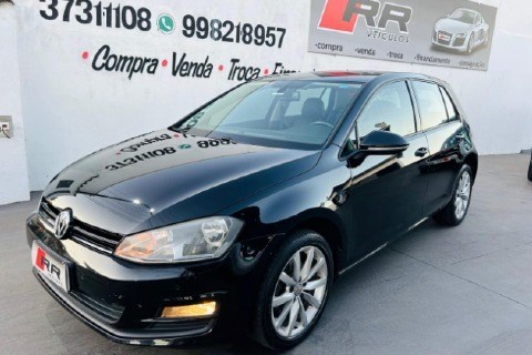 //www.autoline.com.br/carro/volkswagen/golf-14-tsi-bluemotion-comfortline-16v-gasolina-4p/2015/avare-sp/24316825