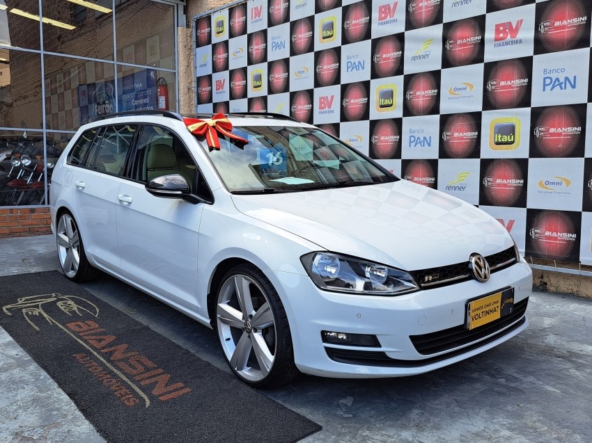 //www.autoline.com.br/carro/volkswagen/golf-14-tsi-variant-bluemotion-comfortline-16v-gas/2016/porto-alegre-rs/24384352