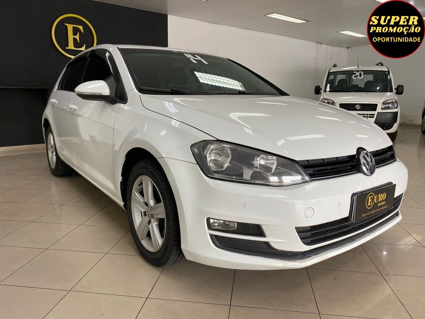 //www.autoline.com.br/carro/volkswagen/golf-14-tsi-gasolina-4p/2014/rio-de-janeiro-rj/24458974