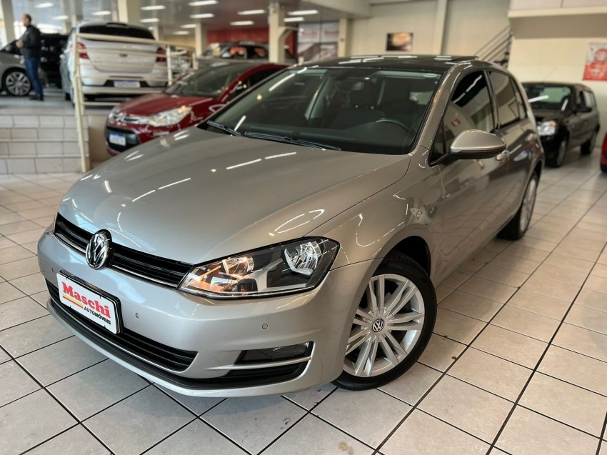 //www.autoline.com.br/carro/volkswagen/golf-10-tsi-comfortline-12v-flex-4p-turbo-manual/2017/caxias-do-sul-rs/24492792