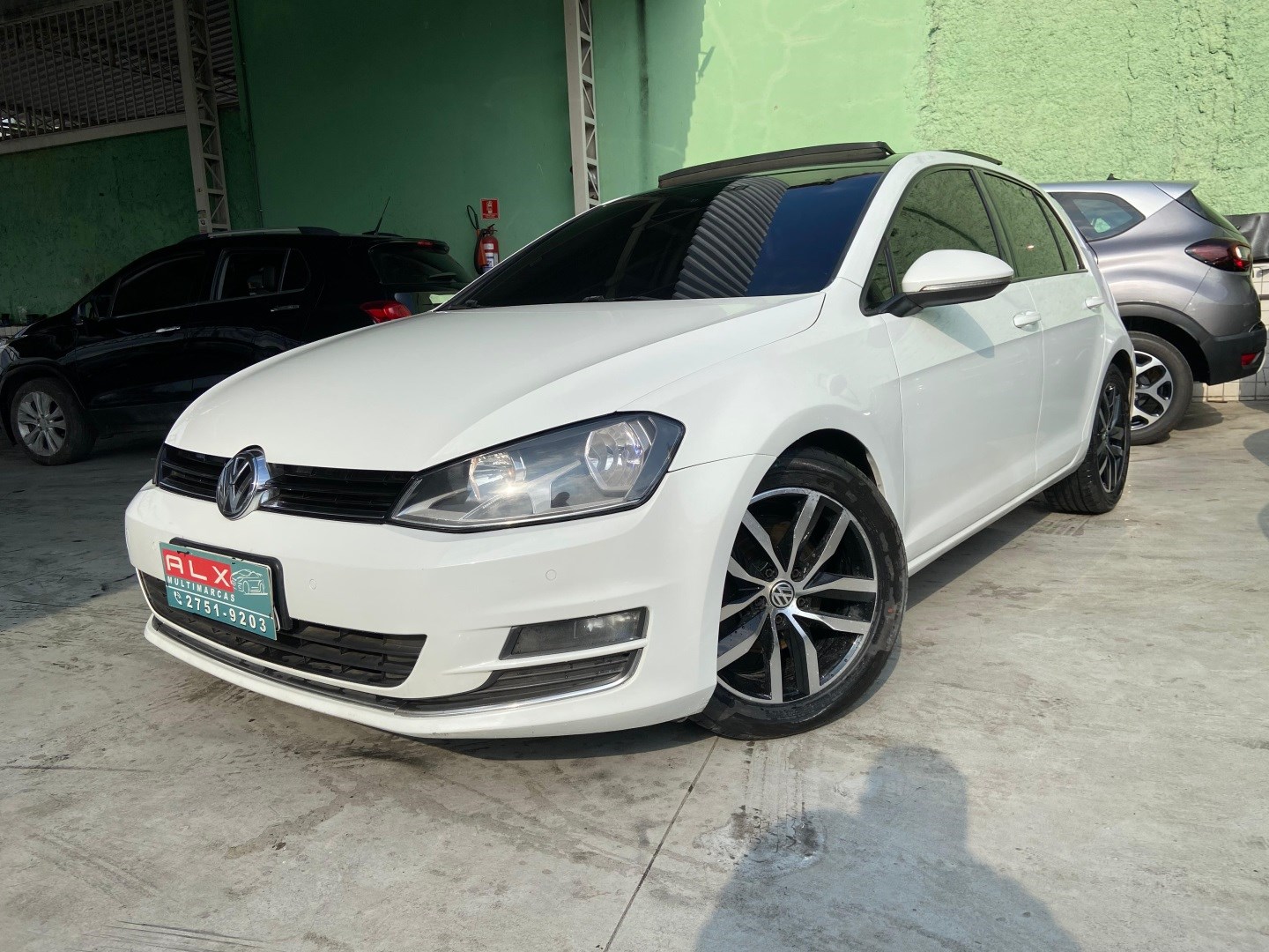 //www.autoline.com.br/carro/volkswagen/golf-14-tsi-bluemotion-highline-16v-gasolina-4p-tu/2014/sao-joao-de-meriti-rj/24750827
