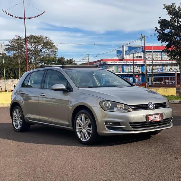//www.autoline.com.br/carro/volkswagen/golf-14-tsi-bluemotion-highline-16v-gasolina-4p-tu/2014/cascavel-pr/24863221