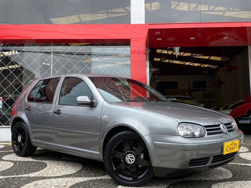 //www.autoline.com.br/carro/volkswagen/golf-16-sport-8v-gasolina-4p-manual/2003/ponta-grossa-pr/24912022