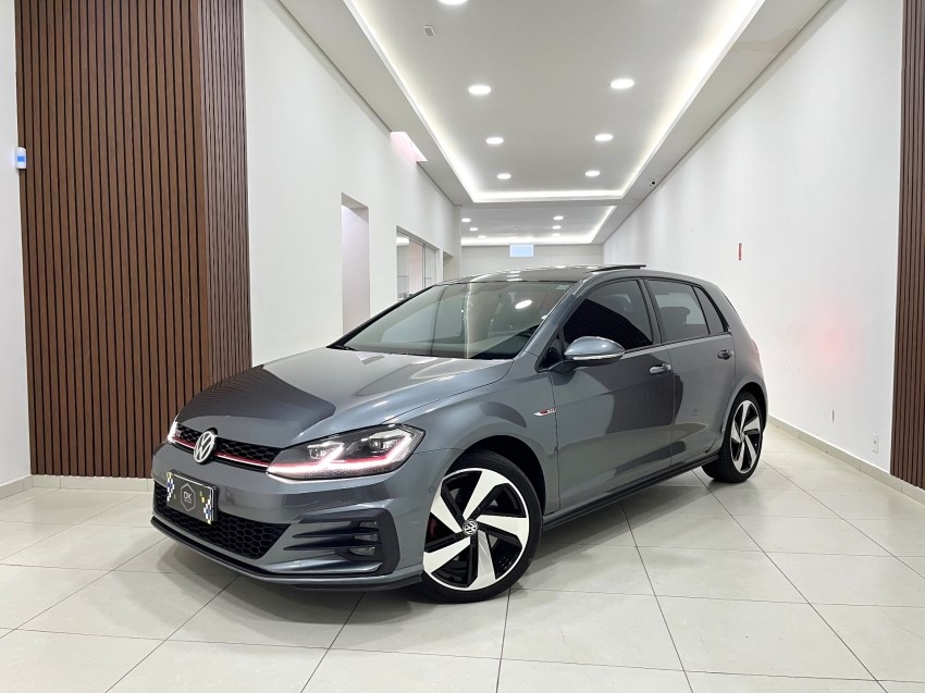 //www.autoline.com.br/carro/volkswagen/golf-20-350-tsi-gti-16v-gasolina-4p-turbo-dsg/2019/campinas-sp/24934118