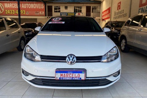 //www.autoline.com.br/carro/volkswagen/golf-10-200-tsi-comfortline-12v-flex-4p-turbo-auto/2018/guarulhos-sp/24936217
