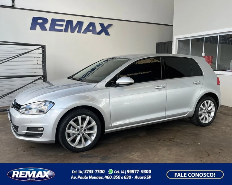 //www.autoline.com.br/carro/volkswagen/golf-14-tsi-bluemotion-comfortline-16v-gasolina-4p/2015/avare-sp/25004878